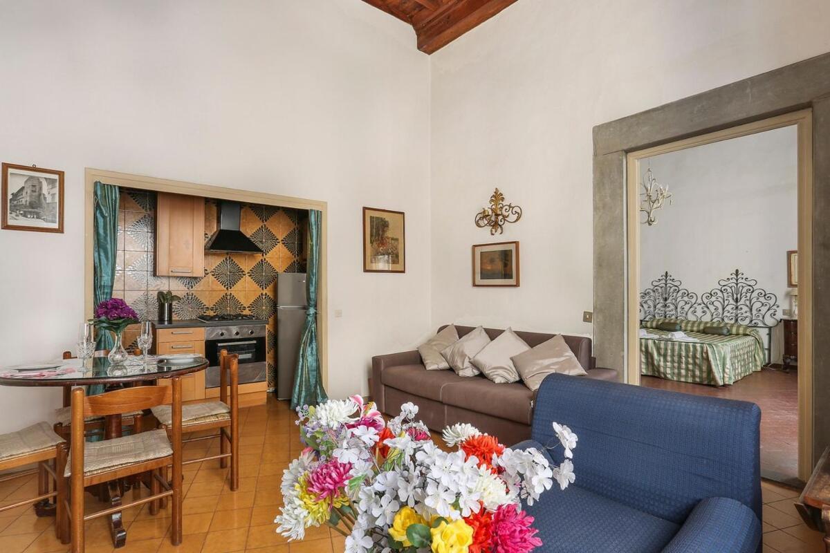 Apartment Borgo 6