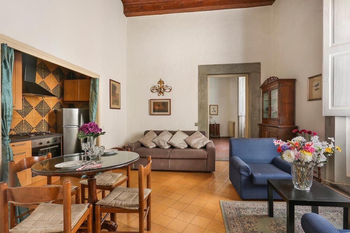 Apartment Borgo 6 *